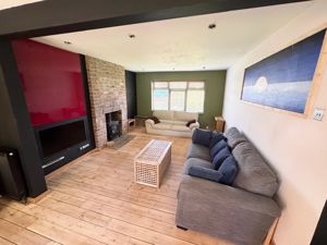 Photo 13- click for photo gallery